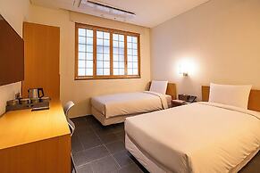 SEOUL HOTEL SHINSHIN