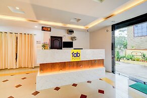 Fabhotel Pushpa Grand