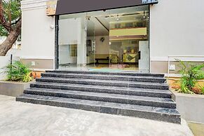 Fabhotel Pushpa Grand