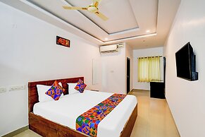 Fabhotel Pushpa Grand