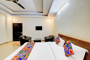 Fabhotel Pushpa Grand