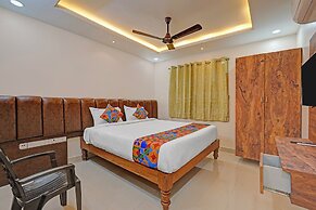 Fabhotel Pranavam Residency