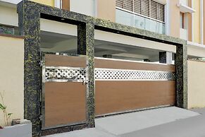 Fabhotel Thillai Residency