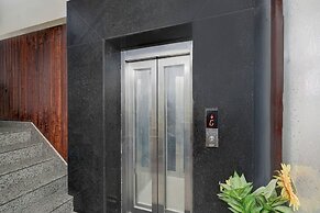 Fabhotel Rush Residency
