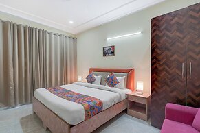 Fabhotel Rush Residency