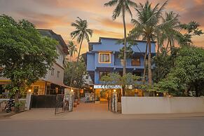 Fabhotel 22 Square Living Spaces