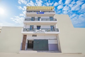 Fabhotel Hazel Town House