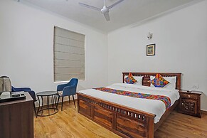 Fabhotel Hazel Town House