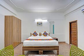Fabhotel Casa Residency