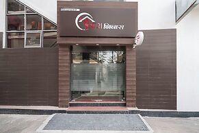 Fabhotel Yatri Nivas
