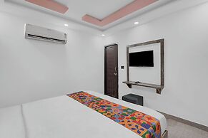 Fabhotel Yatri Nivas