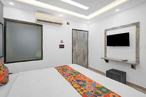 Fabhotel Yatri Nivas