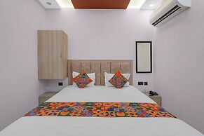 Fabhotel Yatri Nivas