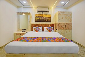 Fabhotel Relax Inn