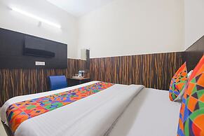 Fabhotel Red Ark Inn