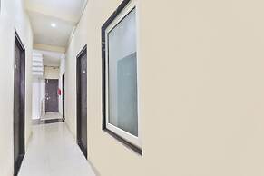 Fabhotel Jp International