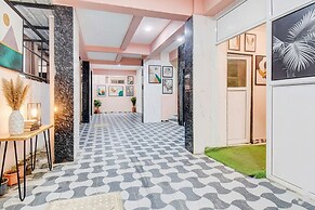 Fabhotel Golden Eagle Executive