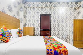 Fabhotel Dream Inn