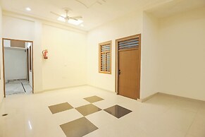 Fabhotel Lotus