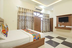 Fabhotel Lotus