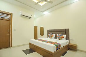 Fabhotel Lotus