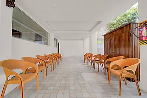 Fabhotel Kayal Plaza