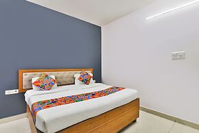 Fabhotel Raas Inn