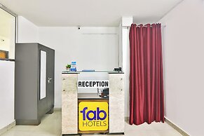 Fabhotel Raas Inn
