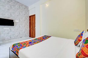 Fabhotel Aura Suites