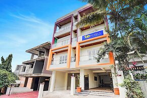 Fabhotel Aura Suites