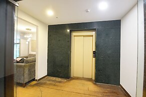 Fabhotel Crescent