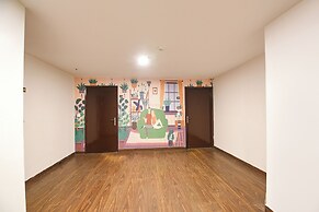Fabhotel Crescent