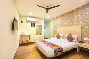 Fabhotel Crescent