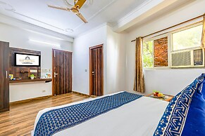 Fabhotel Airport Sinon