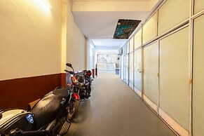 Fabhotel Airport Sinon