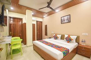 Fabhotel White House Tilak Nagar