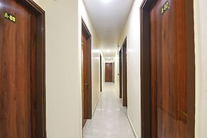 Fabhotel White House Tilak Nagar