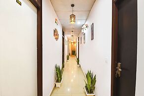 Fabhotel Lotus Inn