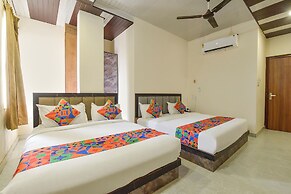 Fabhotel Sunroof & Rooftop