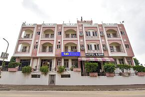 Fabhotel Rajlaxmi Palace