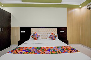 Fabhotel Family Inn