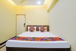 Fabhotel Sheen Residences