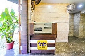 Fabhotel Sheen Residences