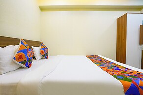 Fabhotel Sheen Residences