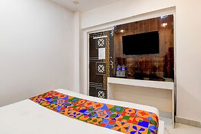 Fabhotel Royal Palace Ruby