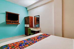 Fabhotel Royal Palace Ruby