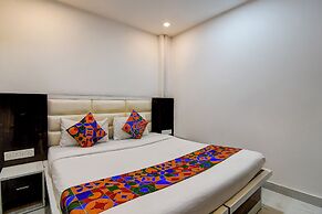 Fabhotel Royal Palace Ruby