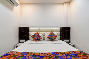 Fabhotel Royal Palace Ruby