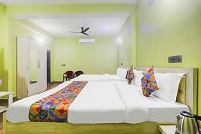 Fabhotel Avante Palace