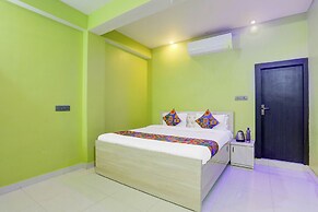 Fabhotel Avante Palace